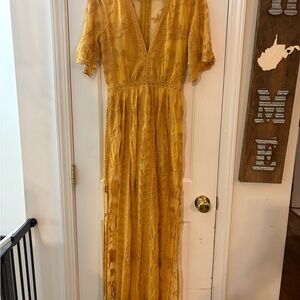Socialite Mustard Lace Dress